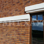 Сочетание стакофлекса с клинкерной плиткой на фасаде